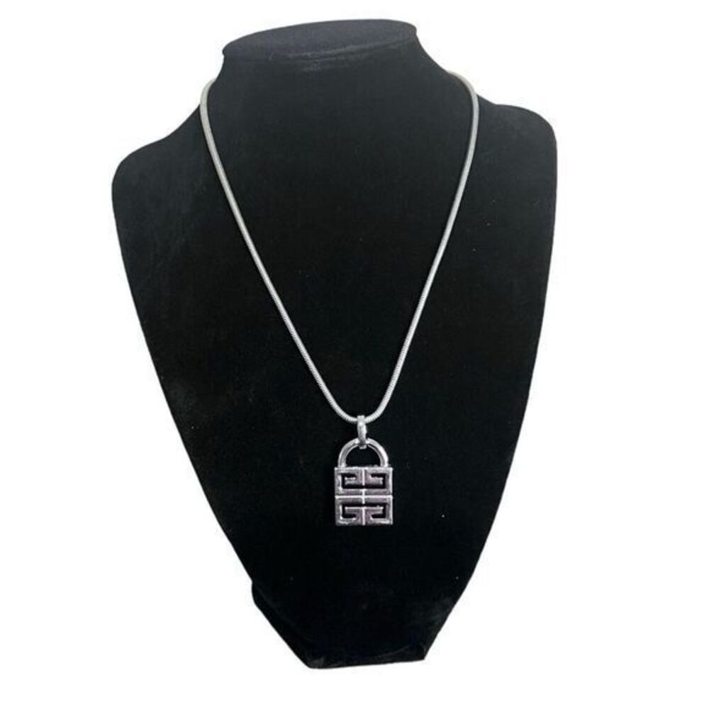 Rare Vintage Signed Givenchy Paris NY 1987 Silver Padlock Necklace